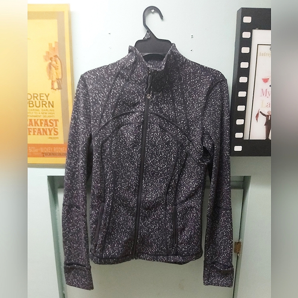 LuluLemon Athletic jogging sweater